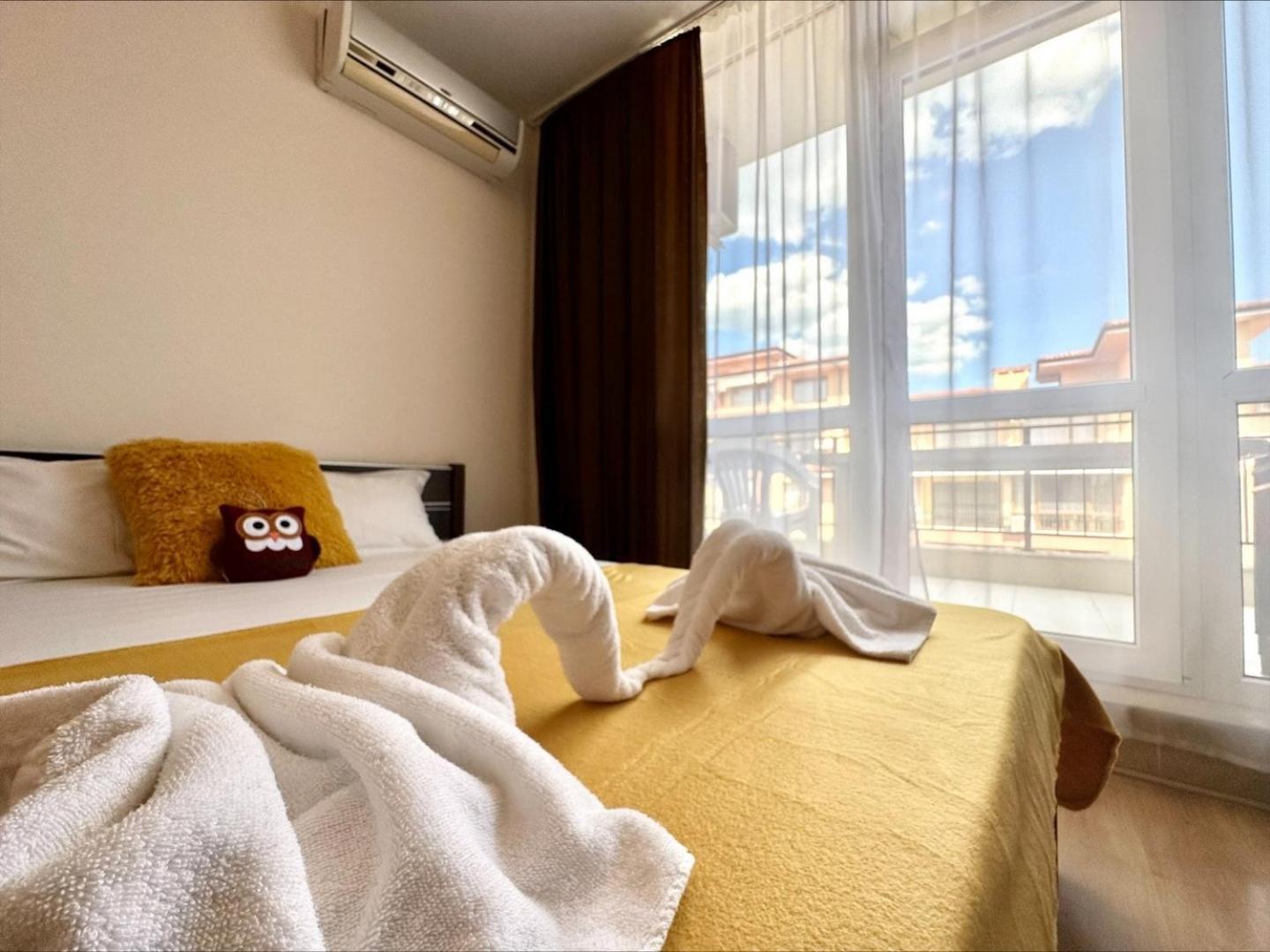 Menada Luxor Apartments Sveti Vlas Rum bild