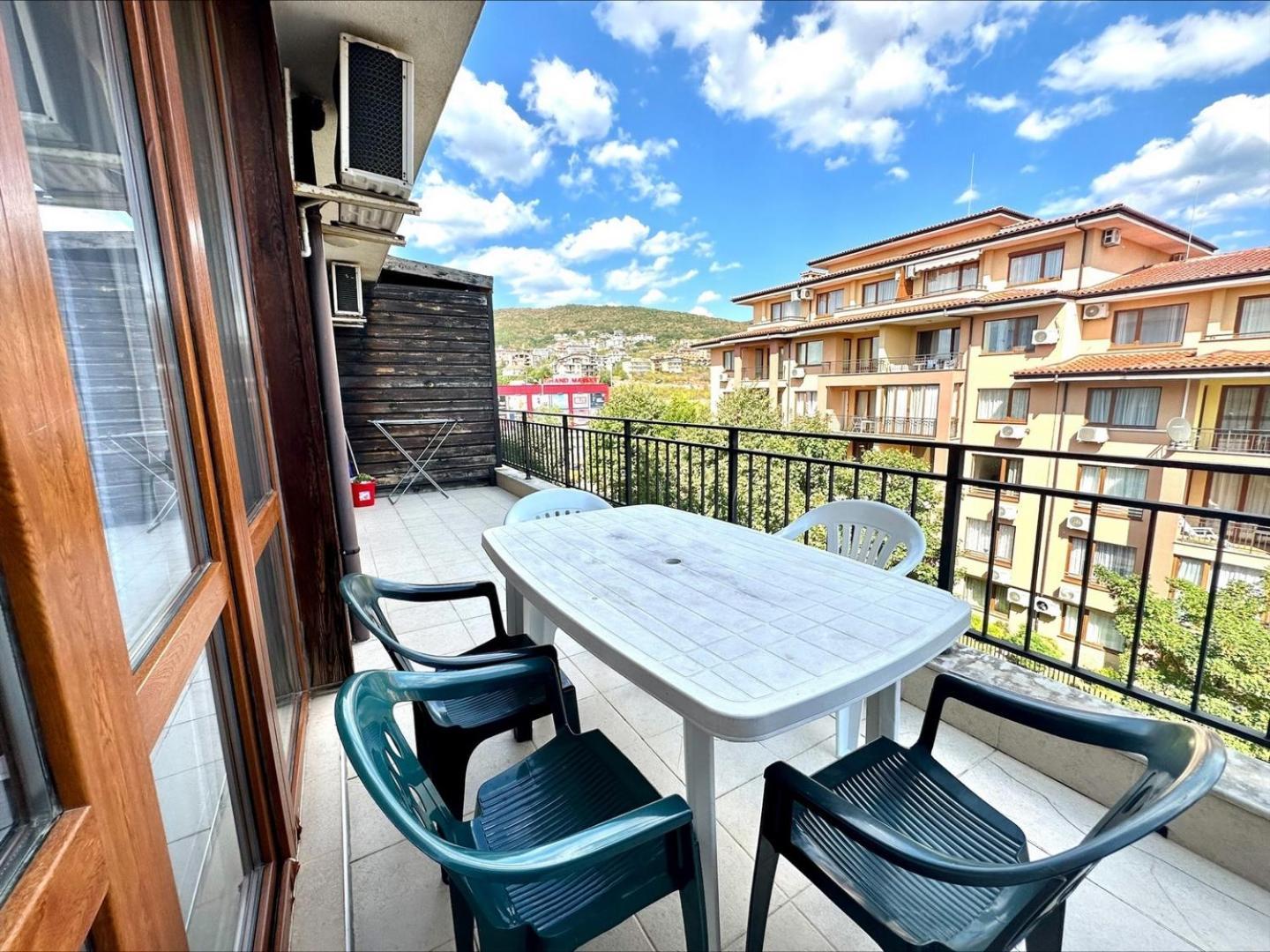 Menada Luxor Apartments Sveti Vlas Rum bild