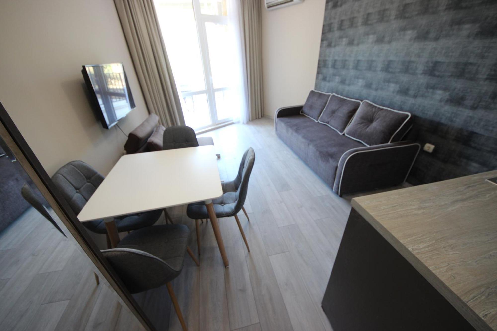 Menada Luxor Apartments Sveti Vlas Rum bild