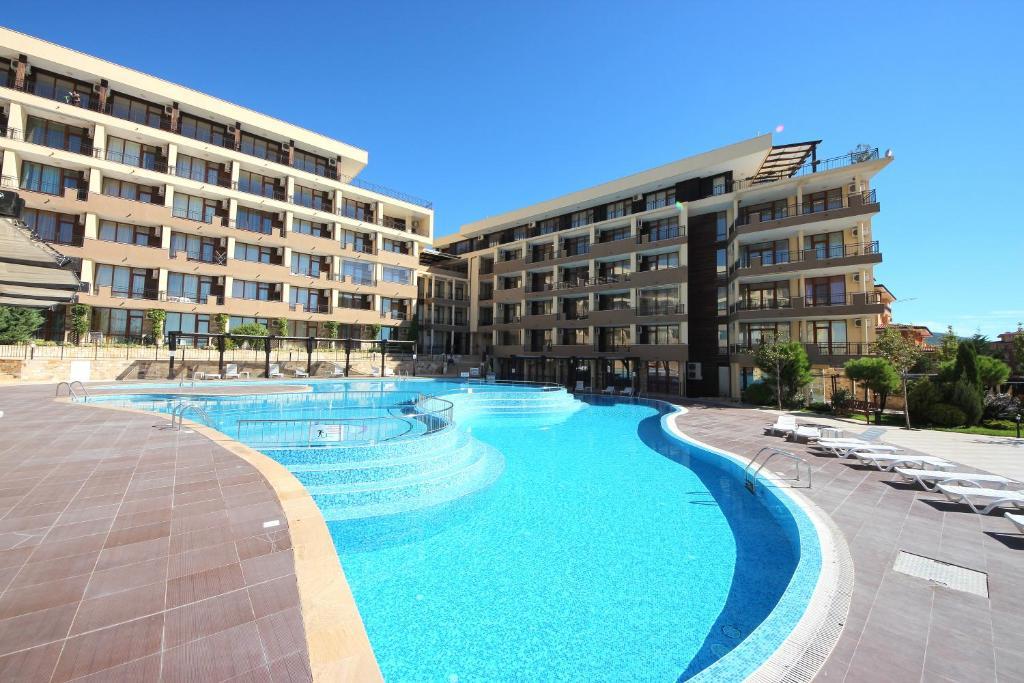Menada Luxor Apartments Sveti Vlas Exteriör bild