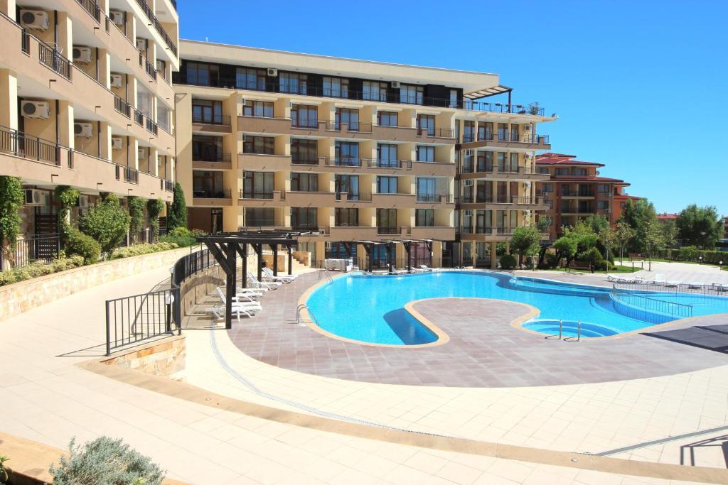 Menada Luxor Apartments Sveti Vlas Exteriör bild